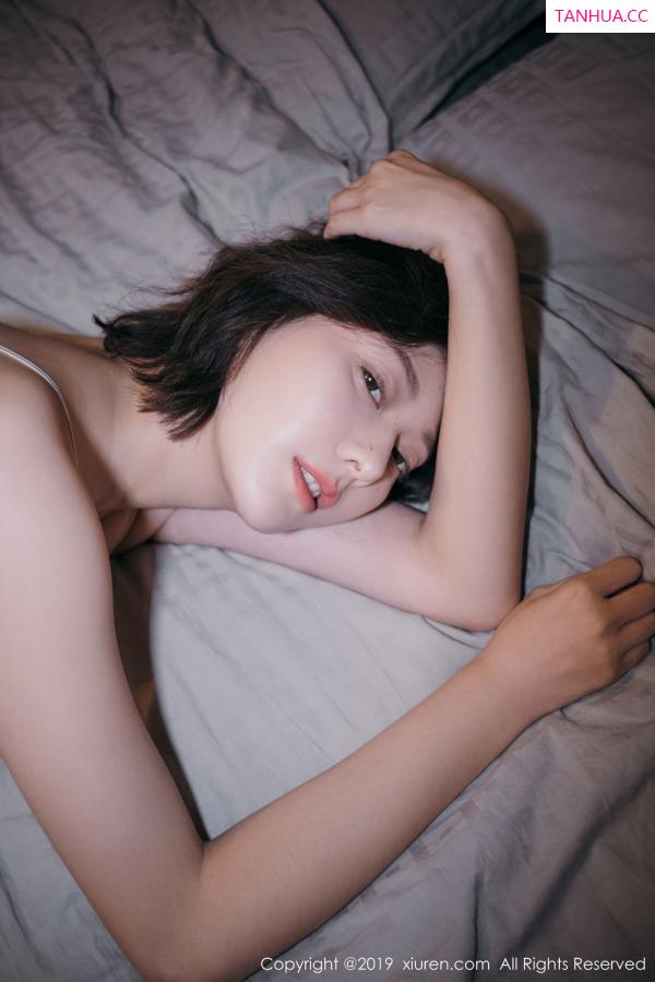付艺轩 艺轩Renee [XIUREN]高清写真图 2019.12.30 艺轩第21张图片